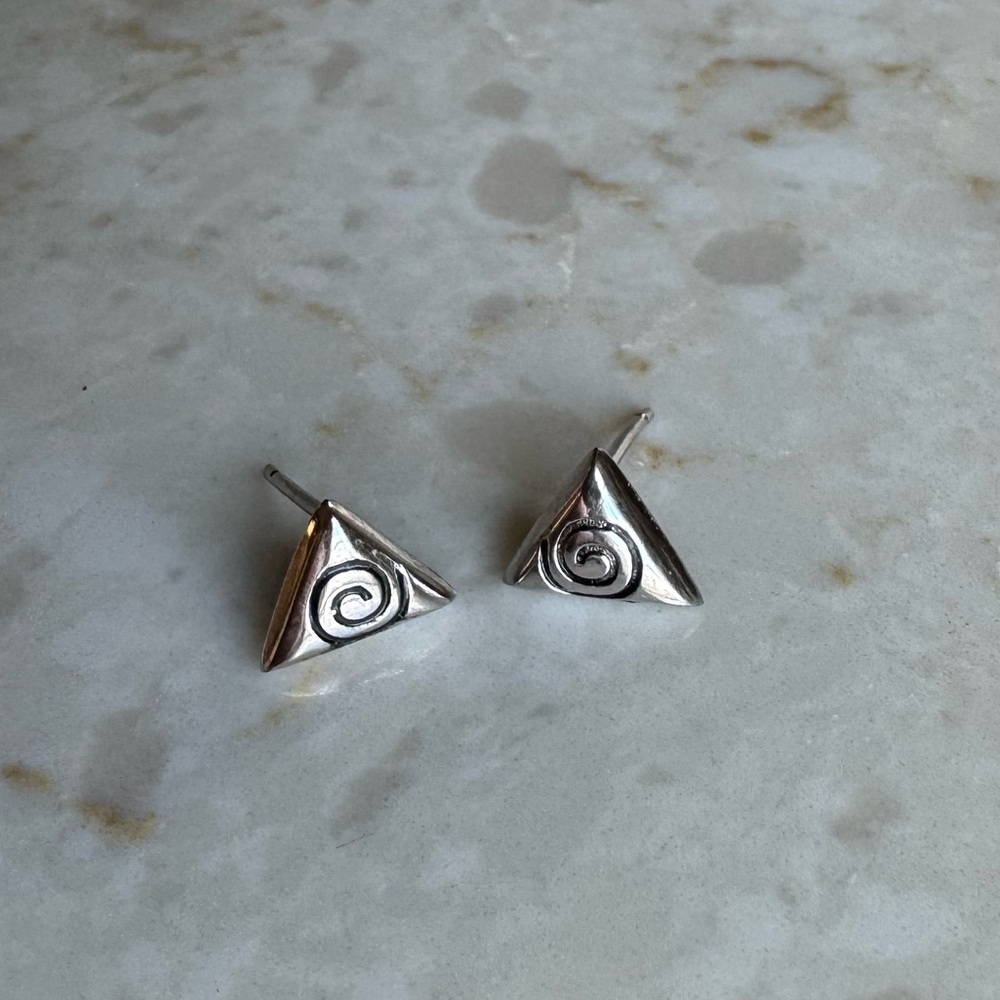 NWOT Sundance Windy Peak Earrings, Sterling Silver
